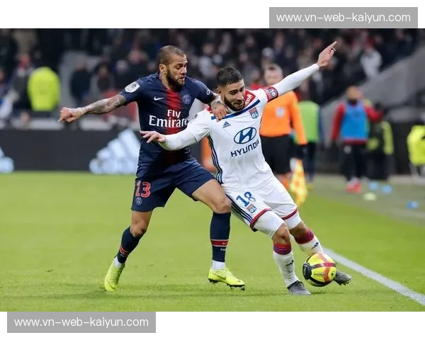 里昂对决比锡达斯：一场颠覆想象的欧联恩怨情仇